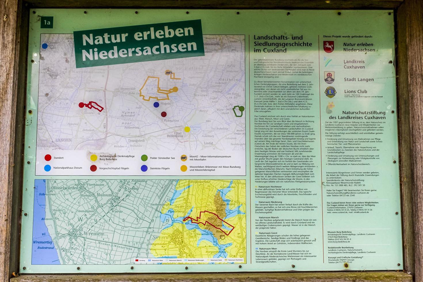 geestland niedersachsen deutschland 2010 norddeutsches hinweisschild waldkarte natur deutschland. foto