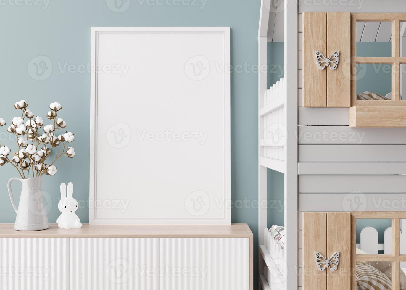 leerer vertikaler Bilderrahmen auf dem Sideboard im modernen Kinderzimmer. Mock-up-Interieur im zeitgenössischen, skandinavischen Stil. Platz für Bild kopieren. Bett, Baumwollpflanze. gemütliches Zimmer für Kinder. 3D-Rendering. foto