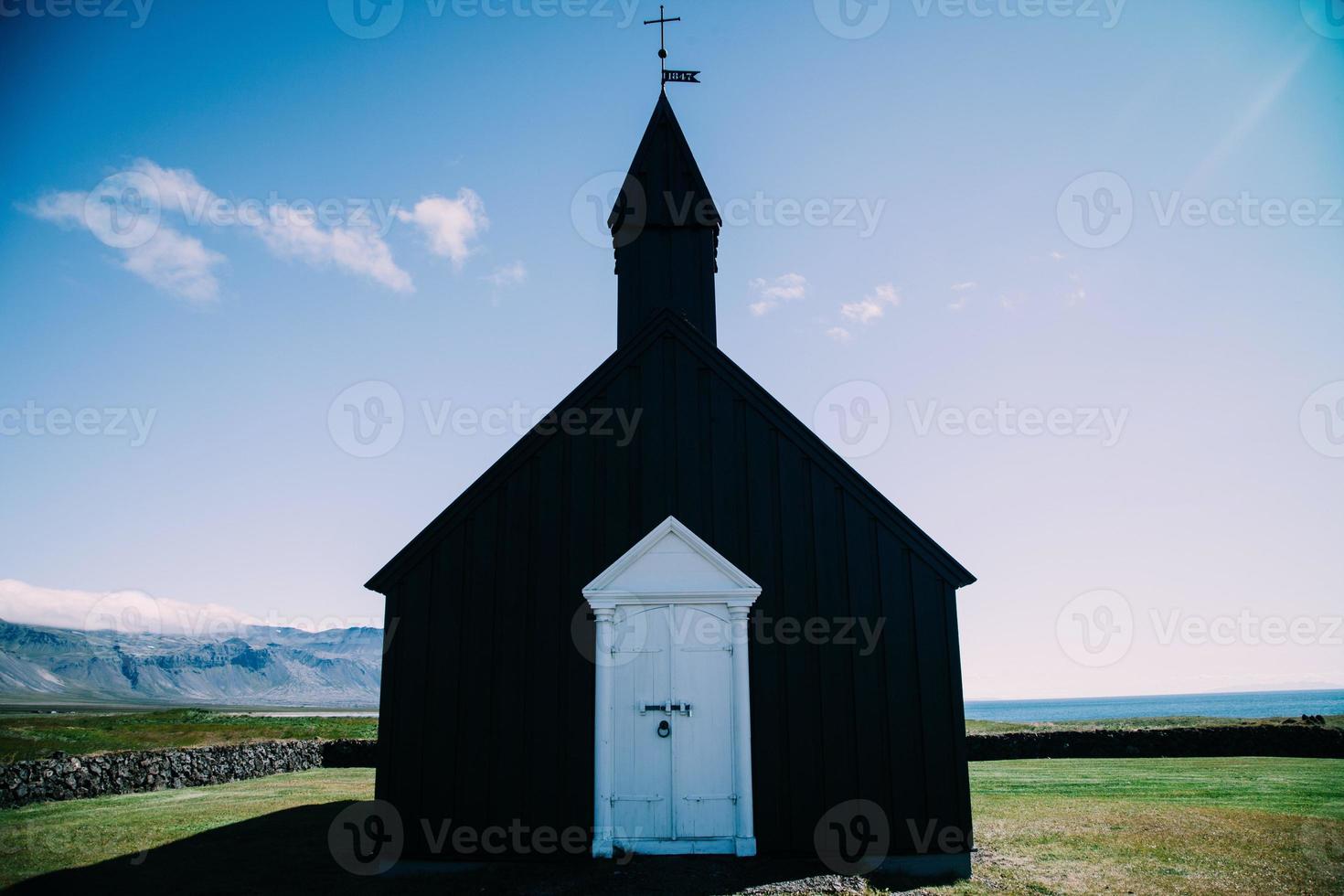 Budakirkja-Kirche auf der Halbinsel Snaefellsness in Island foto