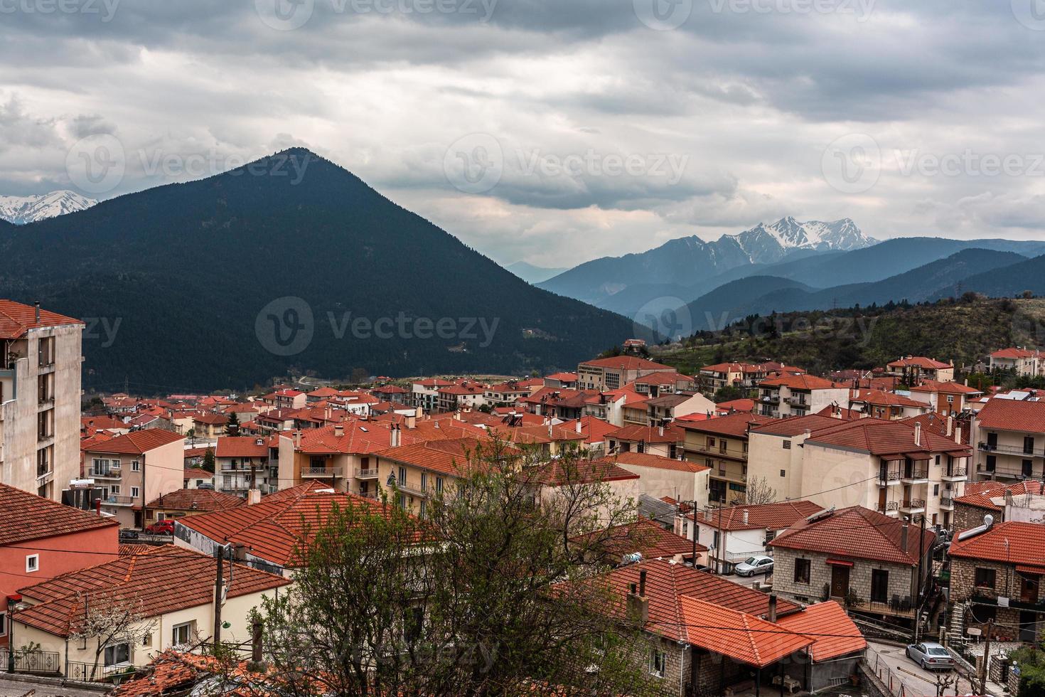 Landschaften der Stadt Karpenisi foto