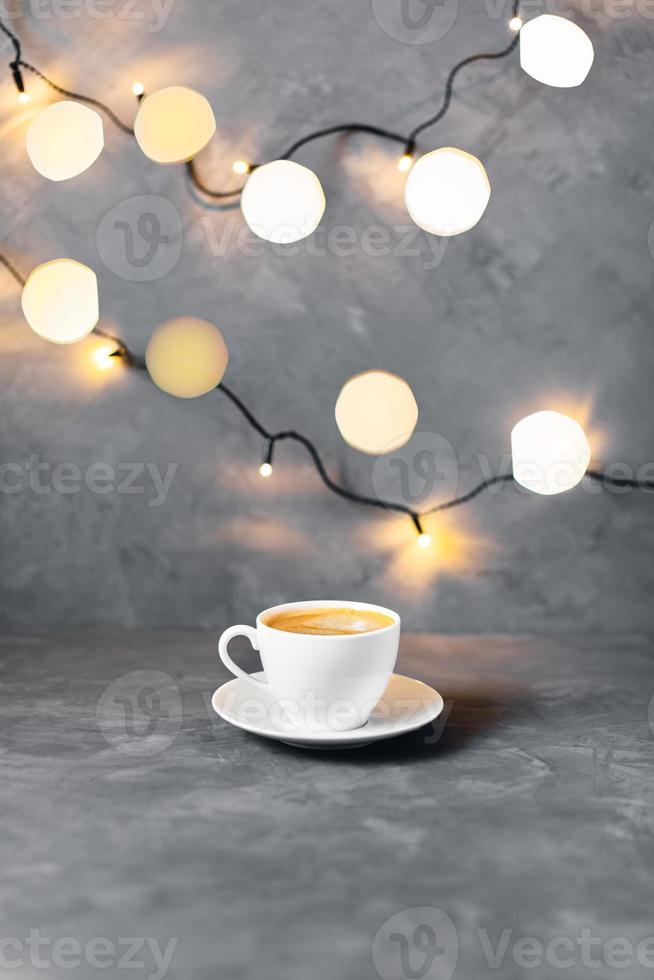 Morgenkaffee-Zusammensetzung. Weihnachtsbild. foto