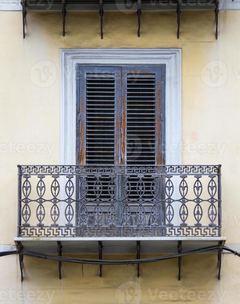 Altes sizilianisches Fenster foto