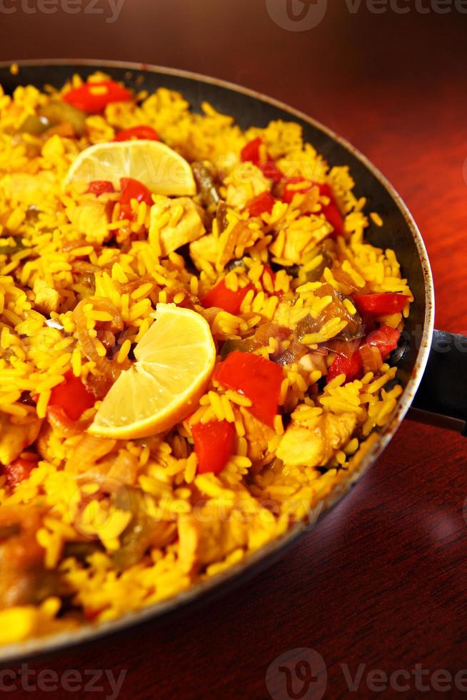 spanisches Paella-Gericht foto