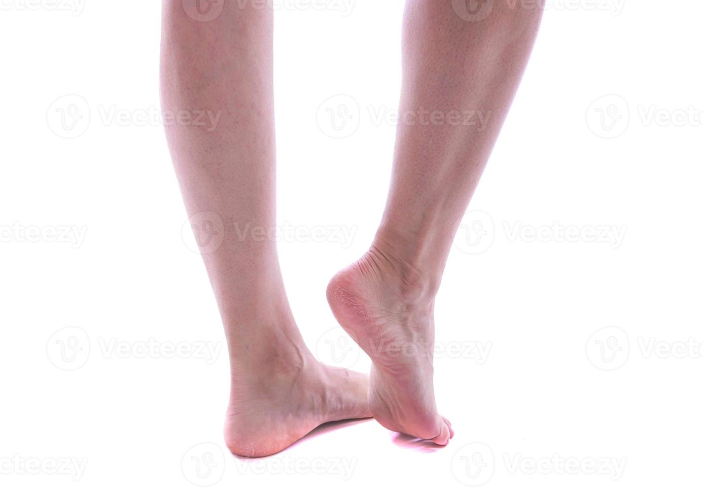 Frau mit perfekten Beinen. isoliert auf weißem Hintergrund foto