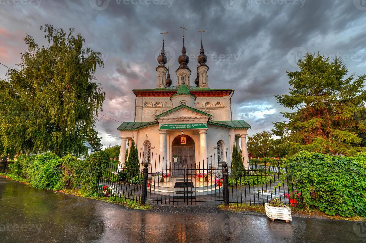 zar-konstantin-kirche in susdal, russland entlang des goldenen ringes in wladimir. foto