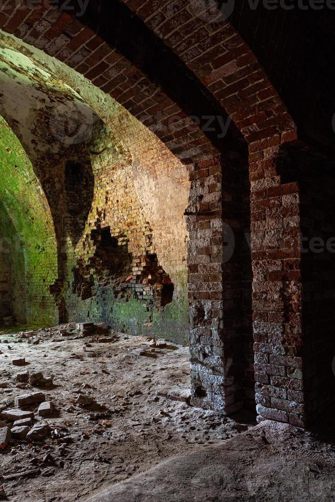 alte festungskeller in daugavpils foto