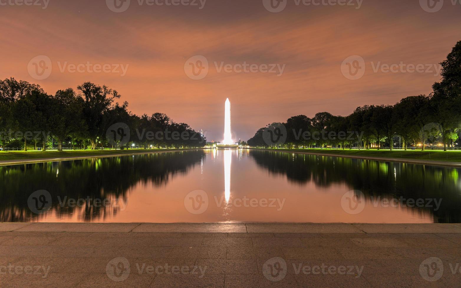 Washington Monument mit Gerüst foto