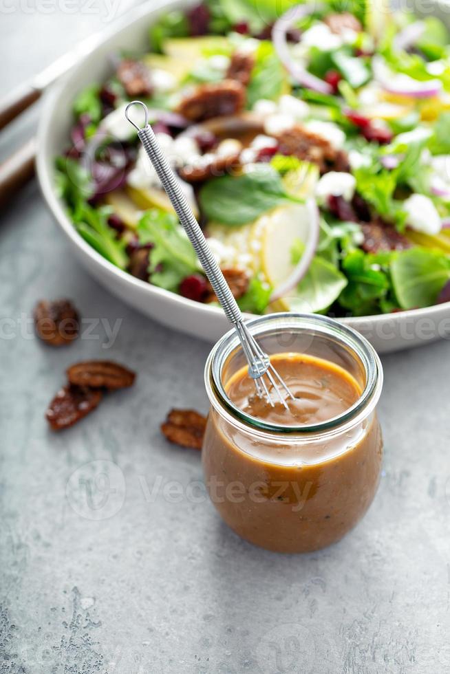 Balsamico-Vinaigrette-Dressing foto