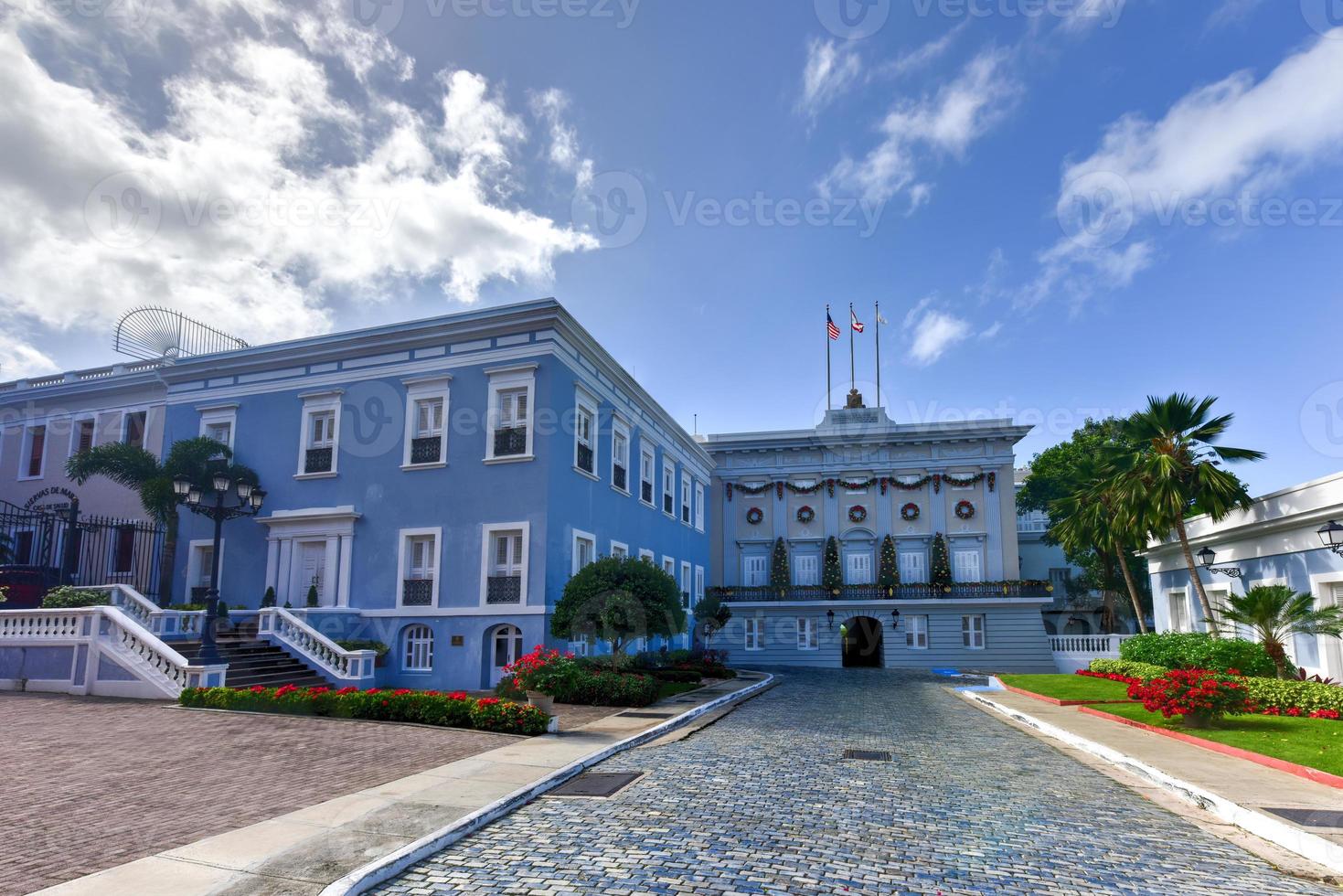 La Fortaleza ist die offizielle Residenz des Gouverneurs von Puerto Rico. es wurde zwischen 1533 und 1540 gebaut, um den hafen von san juan zu verteidigen. Palast von Santa Catalina foto