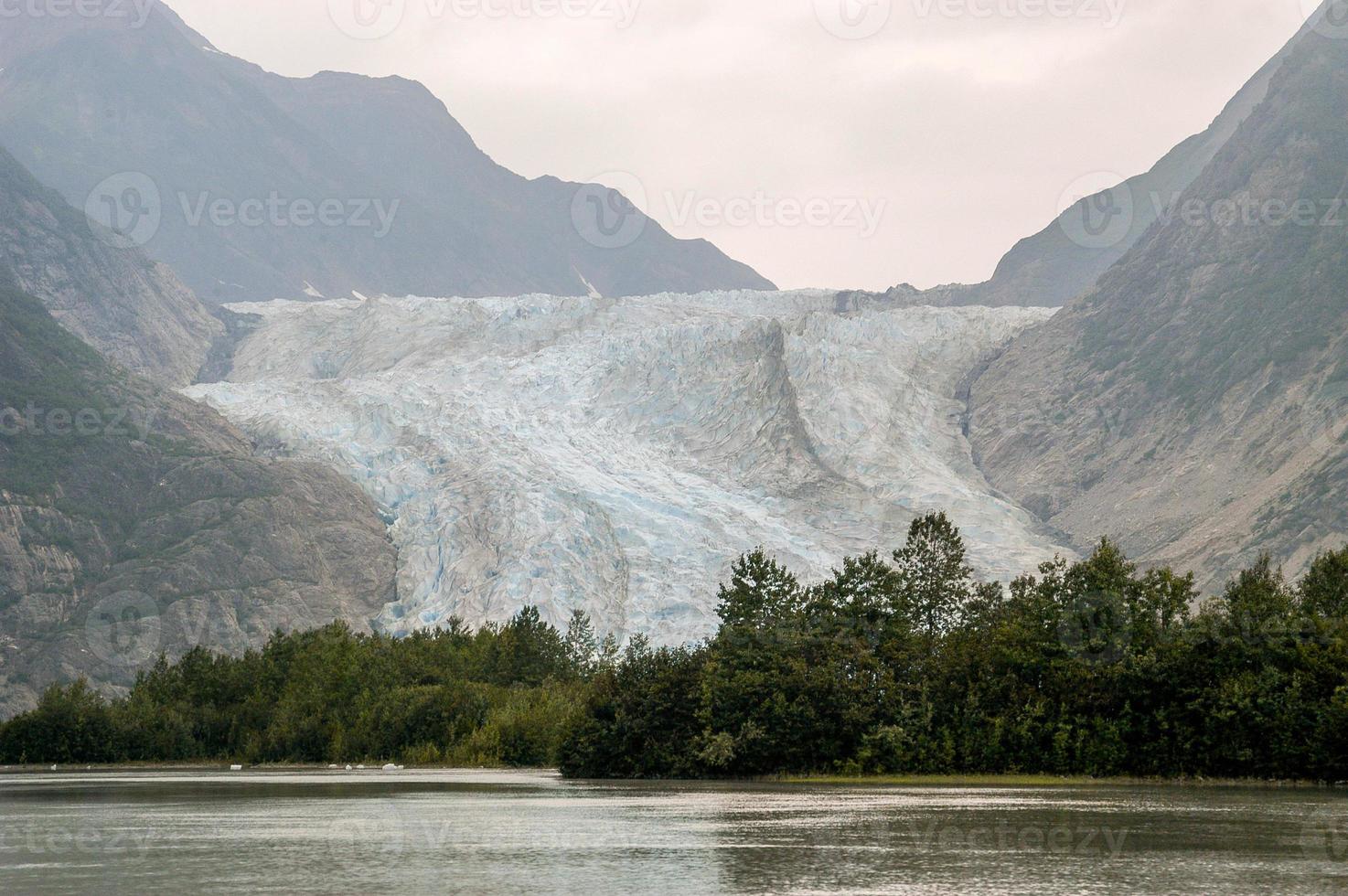 davidson-gletscher in der nähe von glacier point im südosten alaskas foto