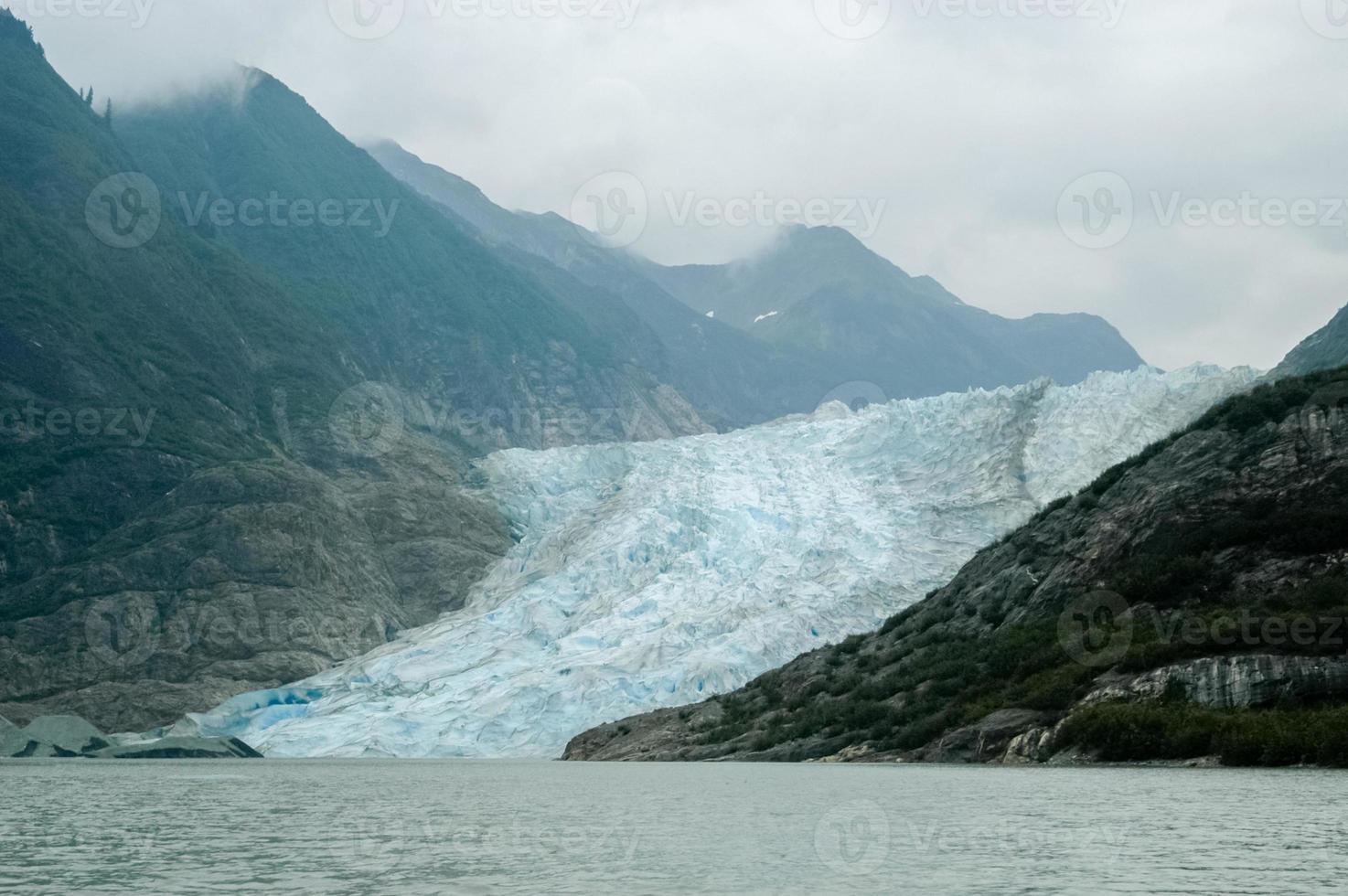 davidson-gletscher in der nähe von glacier point im südosten alaskas foto