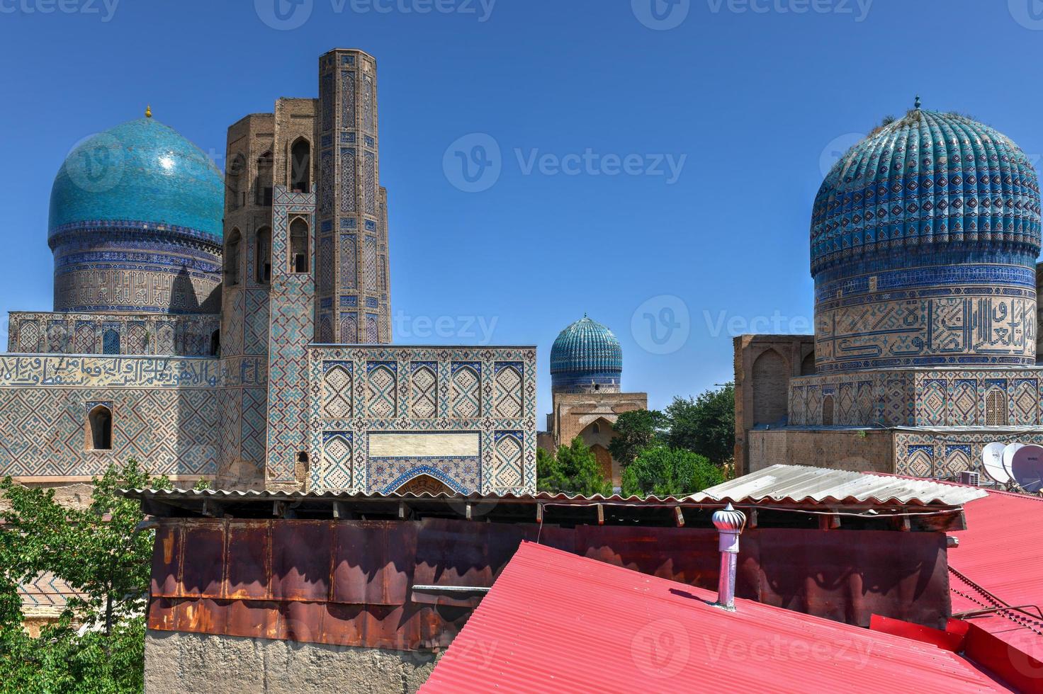 Bibi-Khanym-Moschee in Samarkand, Usbekistan. im 15. Jahrhundert war sie eine der größten und prächtigsten Moscheen der islamischen Welt. foto