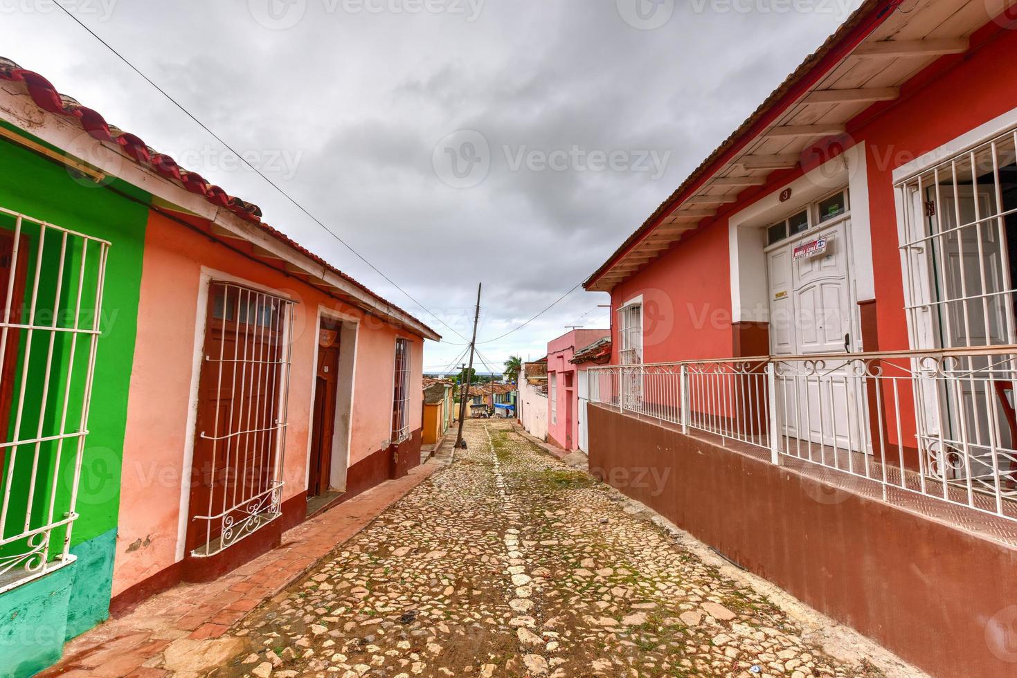 Bunte traditionelle Häuser in der Kolonialstadt Trinidad in Kuba, die zum UNESCO-Weltkulturerbe gehört. foto