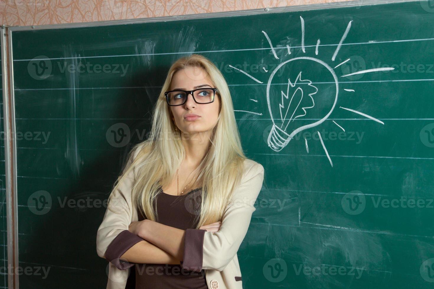 Lehrer in der Schule foto