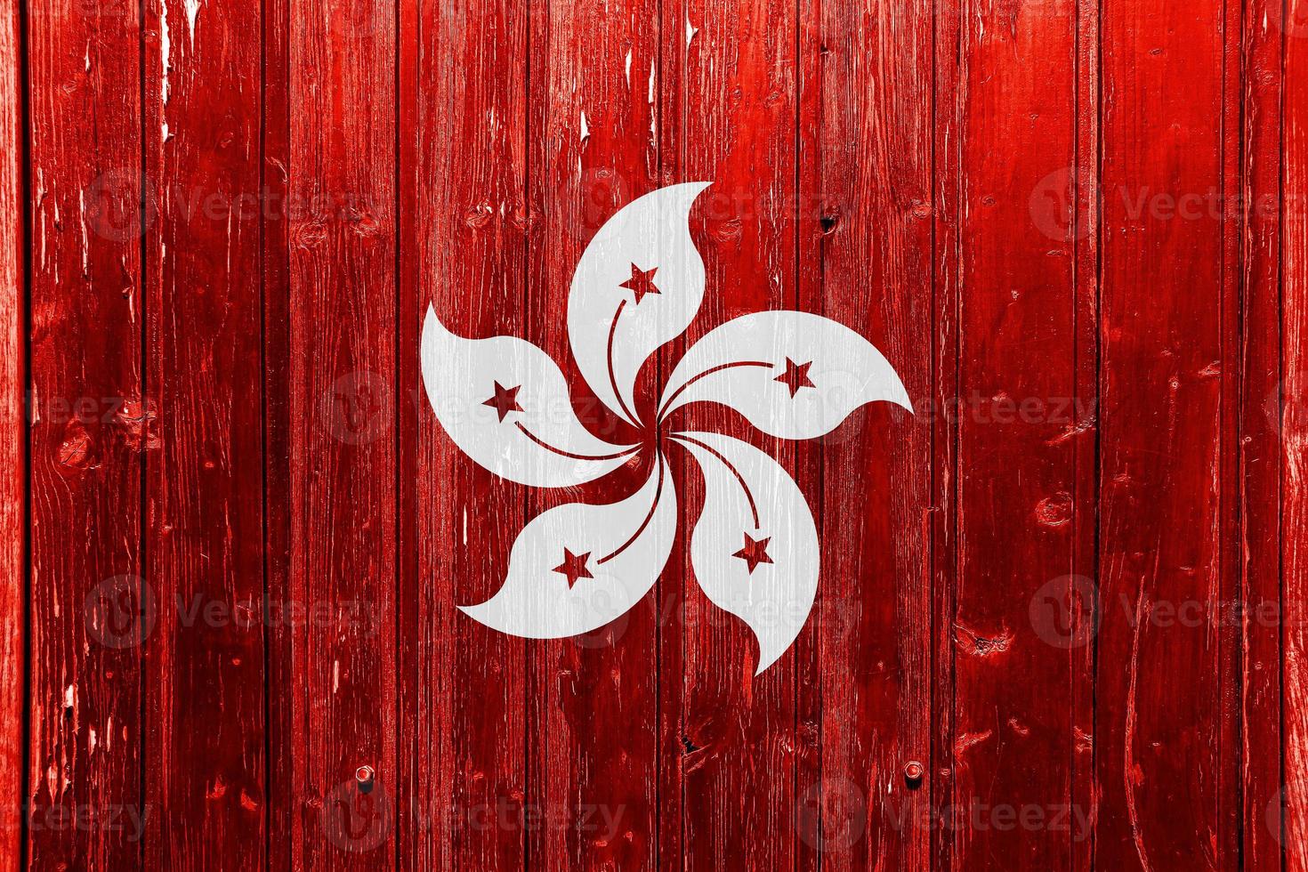 Hongkong-Flagge auf einem strukturierten Hintergrund. Konzept-Collage. foto
