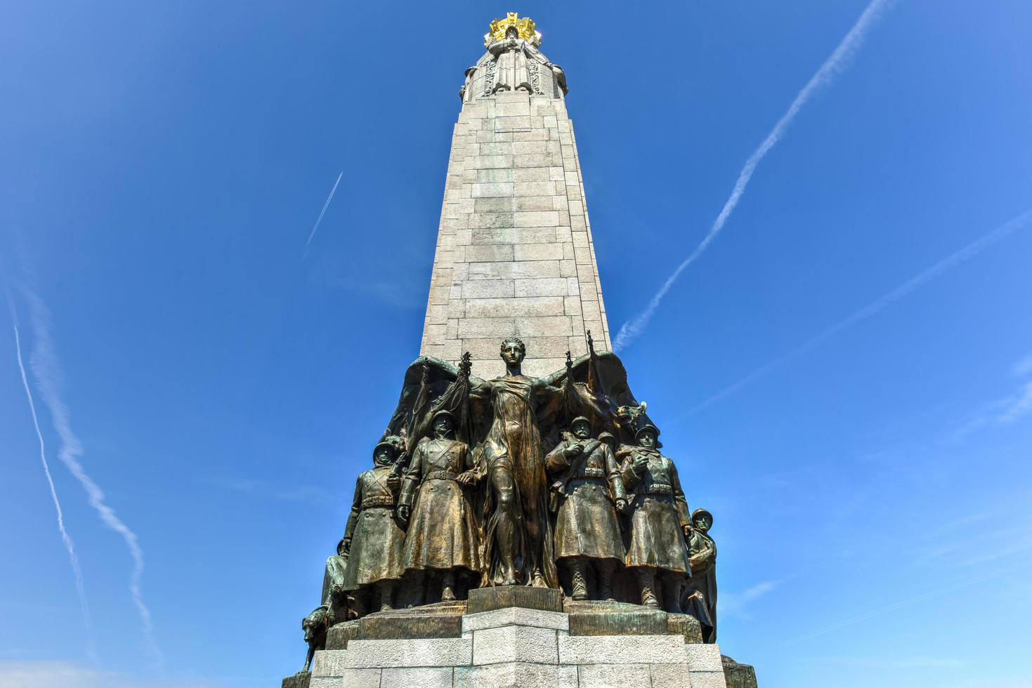 Das Infanterie-Denkmal von Brüssel, 2022 foto