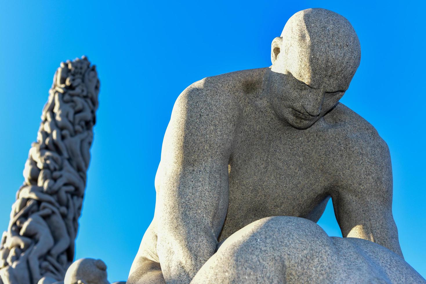 Skulptur im Vigeland Park in Oslo, Norwegen, 2022 foto