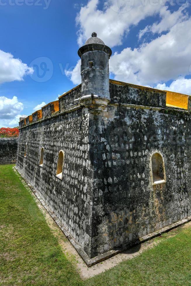 fort von san jose el alto, einer spanischen kolonialfestung in campeche, mexiko, 2022 foto