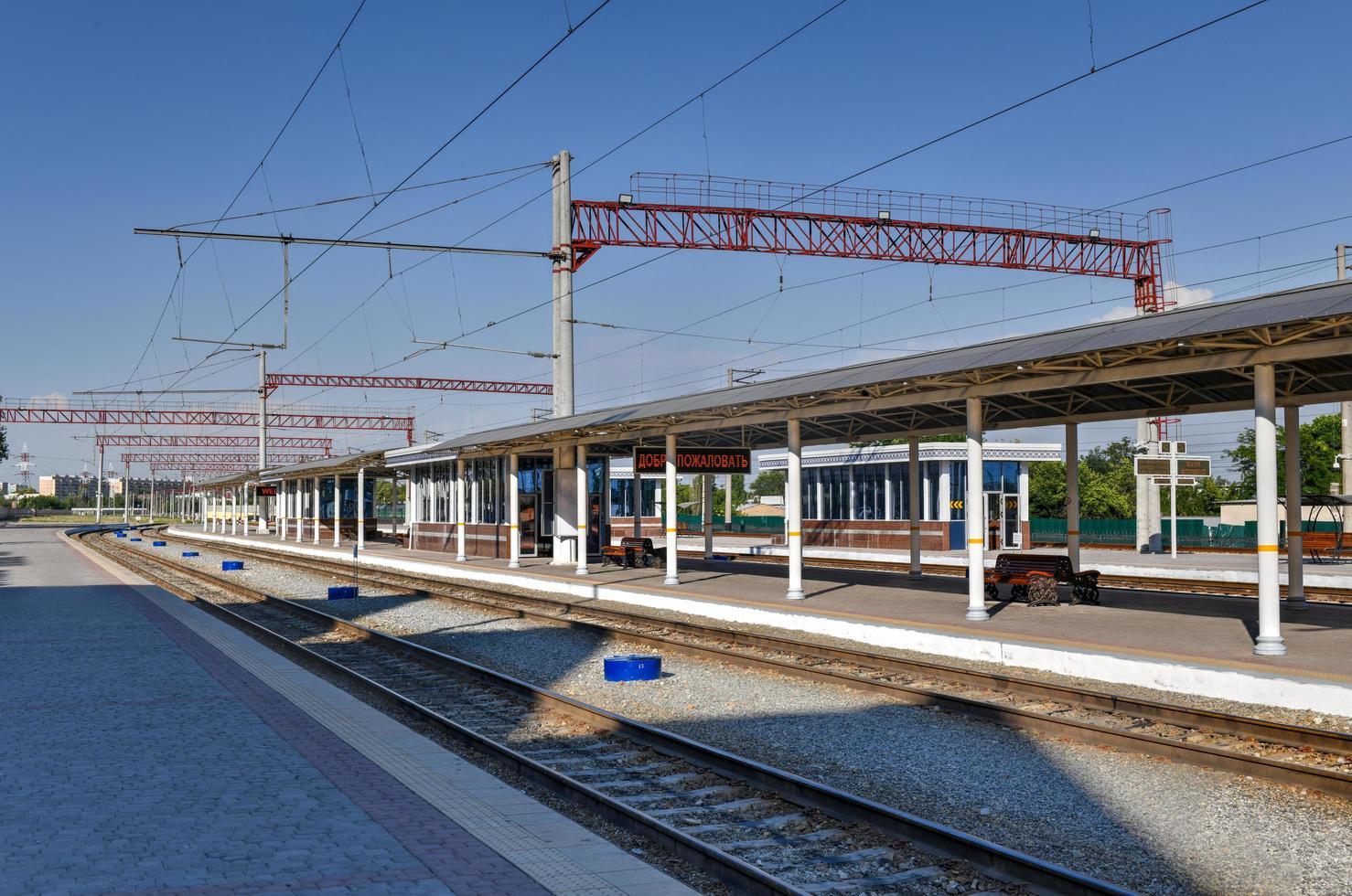 usbekistan, taschkent - 9. juli 2019 - der personenbahnhof taschkent namens taschkent süd. foto