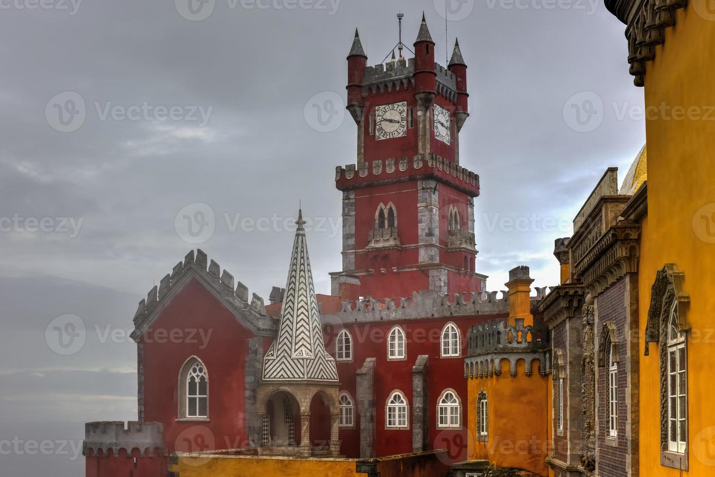 Palacio da Pena in Sintra, Lissabon, Portugal, Europa. es ist ein romantisches schloss in sao pedro de penaferrim, in der gemeinde sintra, portugal. foto