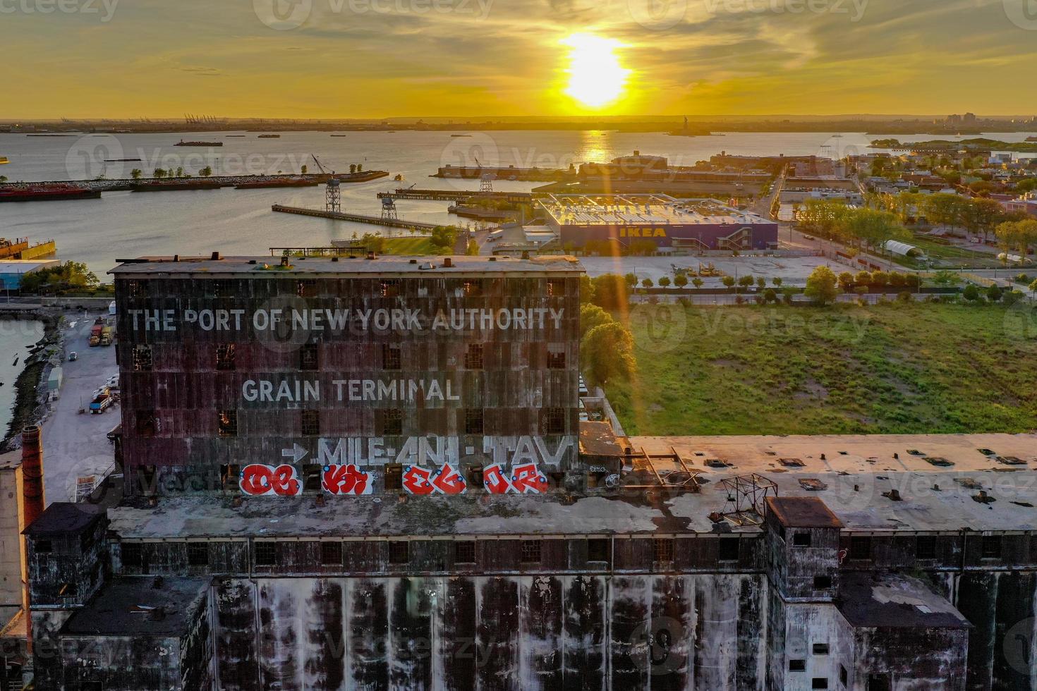 das Red Hook Grain Terminal im Stadtteil Red Hook in Brooklyn, New York. foto