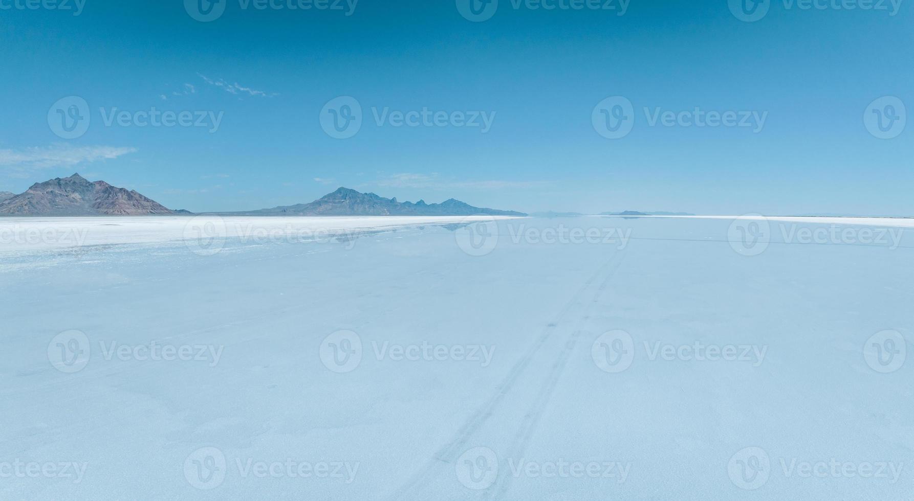 luftaufnahme des speziellen bonneville state parks in utah foto