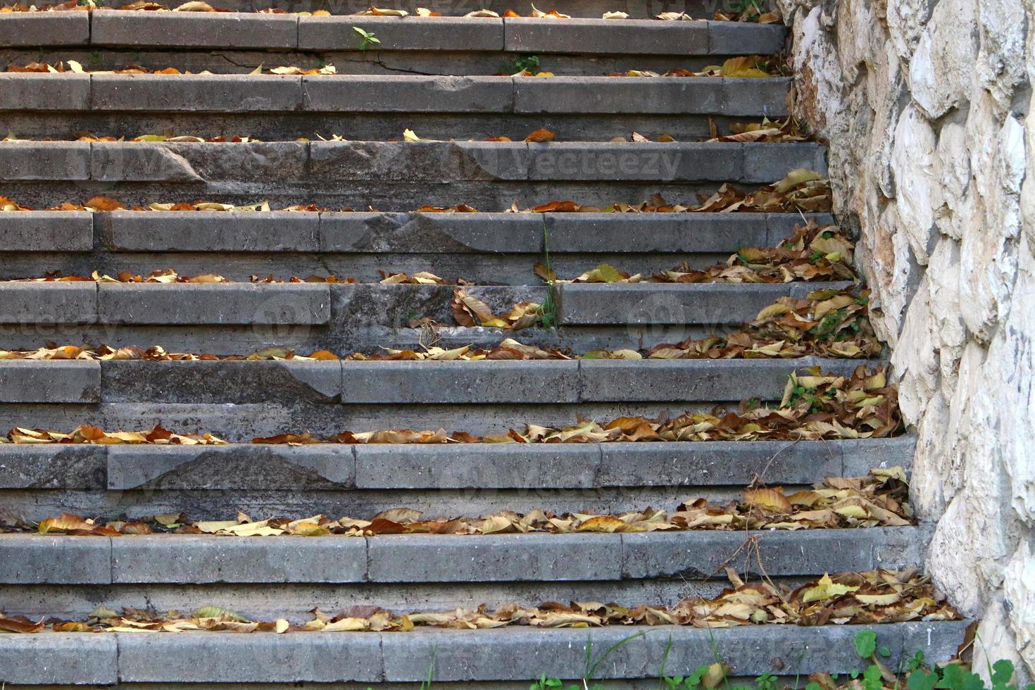 Treppe zum Auf- und Absteigen. foto