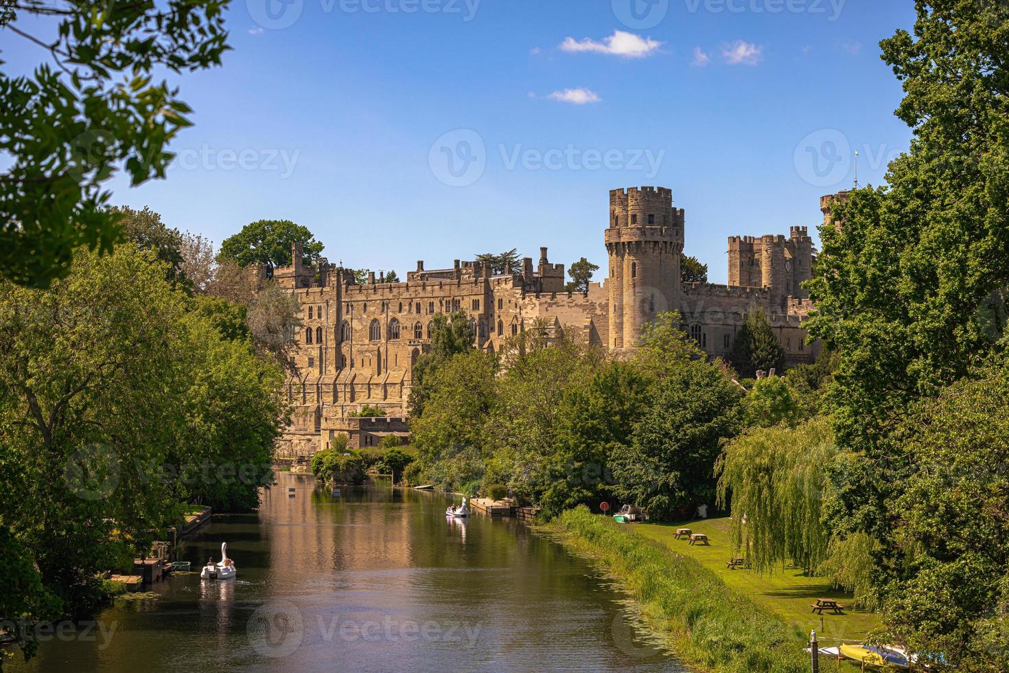 episches schloss von warwick, england. foto