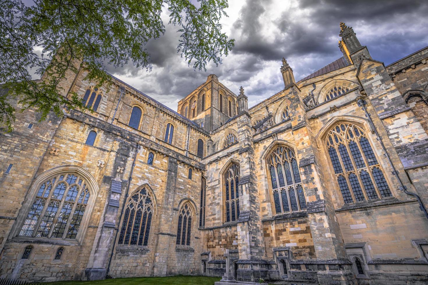 majestätische Kathedrale der mittelalterlichen Stadt Winchester in Wessex, England. foto