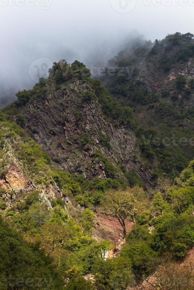 Landschaften aus dem Naturpark Tzoumerka foto