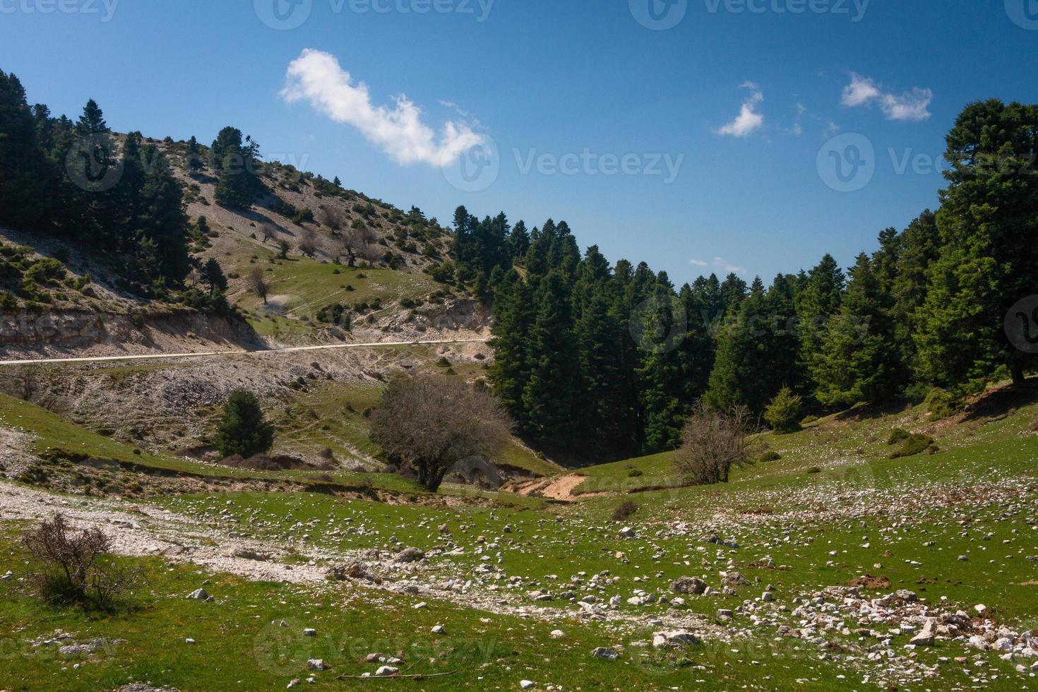 Landschaften aus dem Naturpark Tzoumerka foto