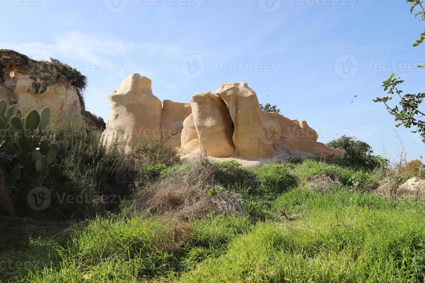 Höhle in den Kreidefelsen im Süden Israels. foto