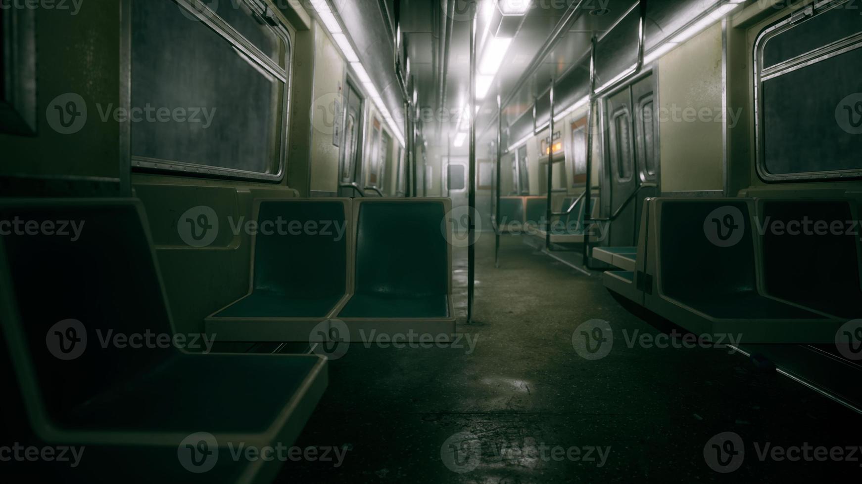 8k leerer U-Bahn-Zug aus Metall im städtischen Chicago foto