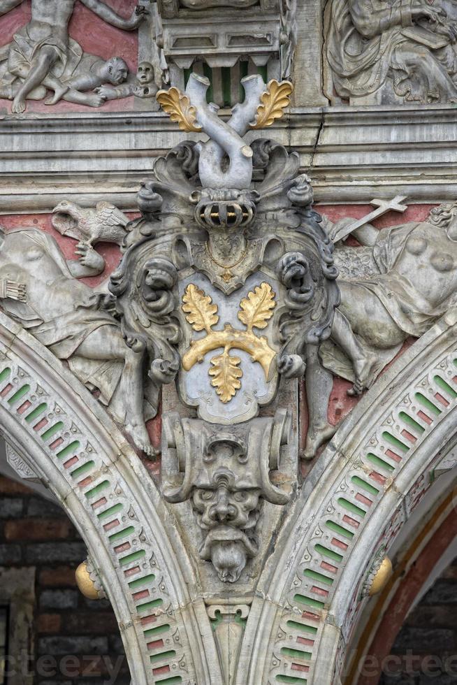 bremer rathaus flachrelief familienschild foto