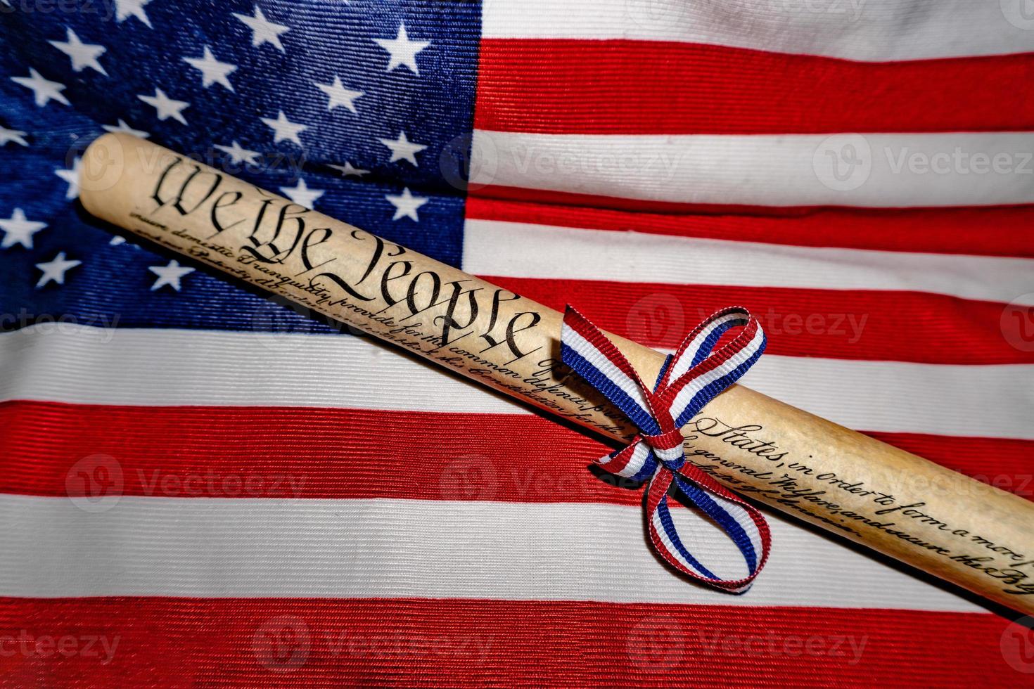 wir die völker usa amerika verfassungsgesetz 4. juli auf star and stripes flagge foto