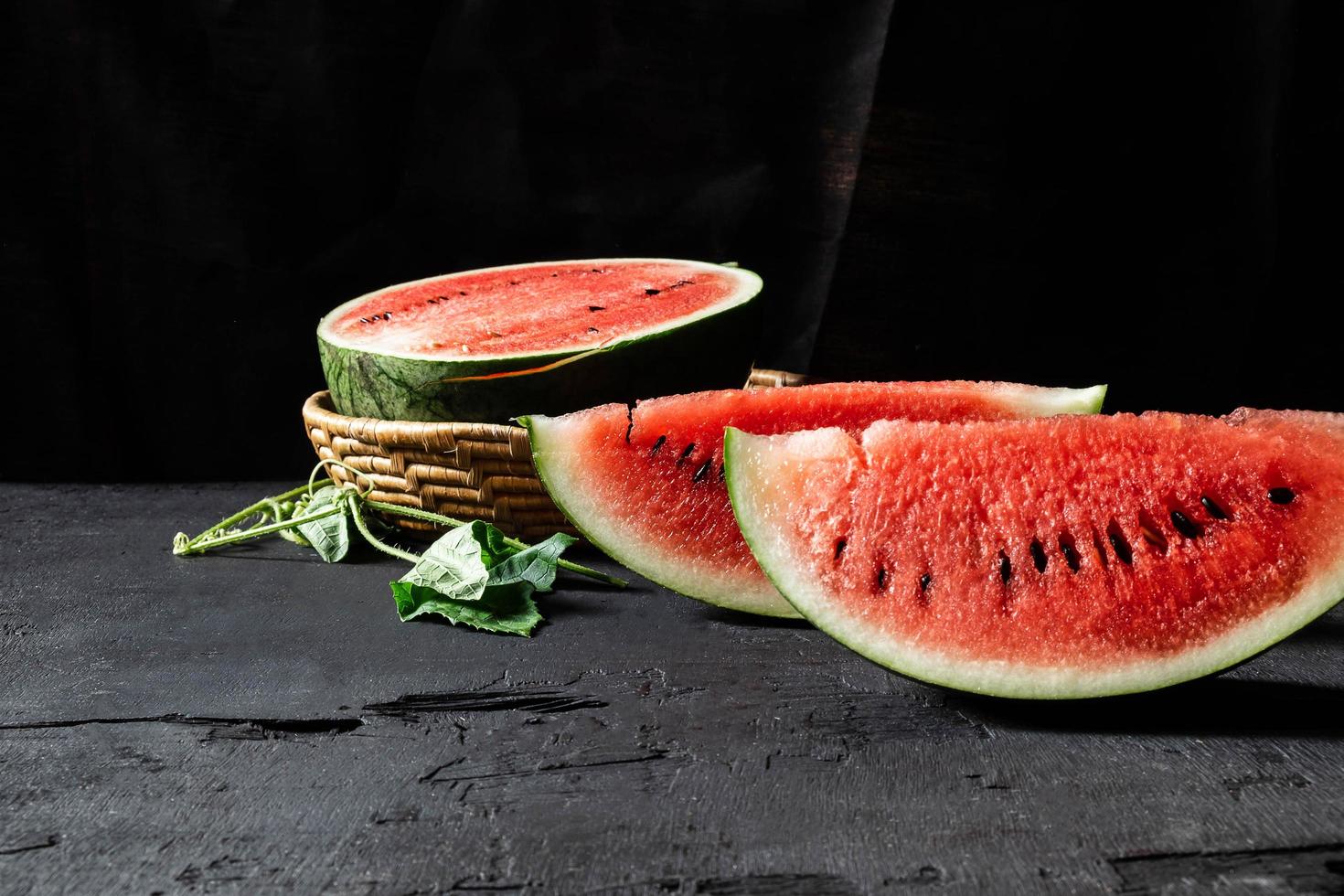 geschnittene reife Wassermelone foto