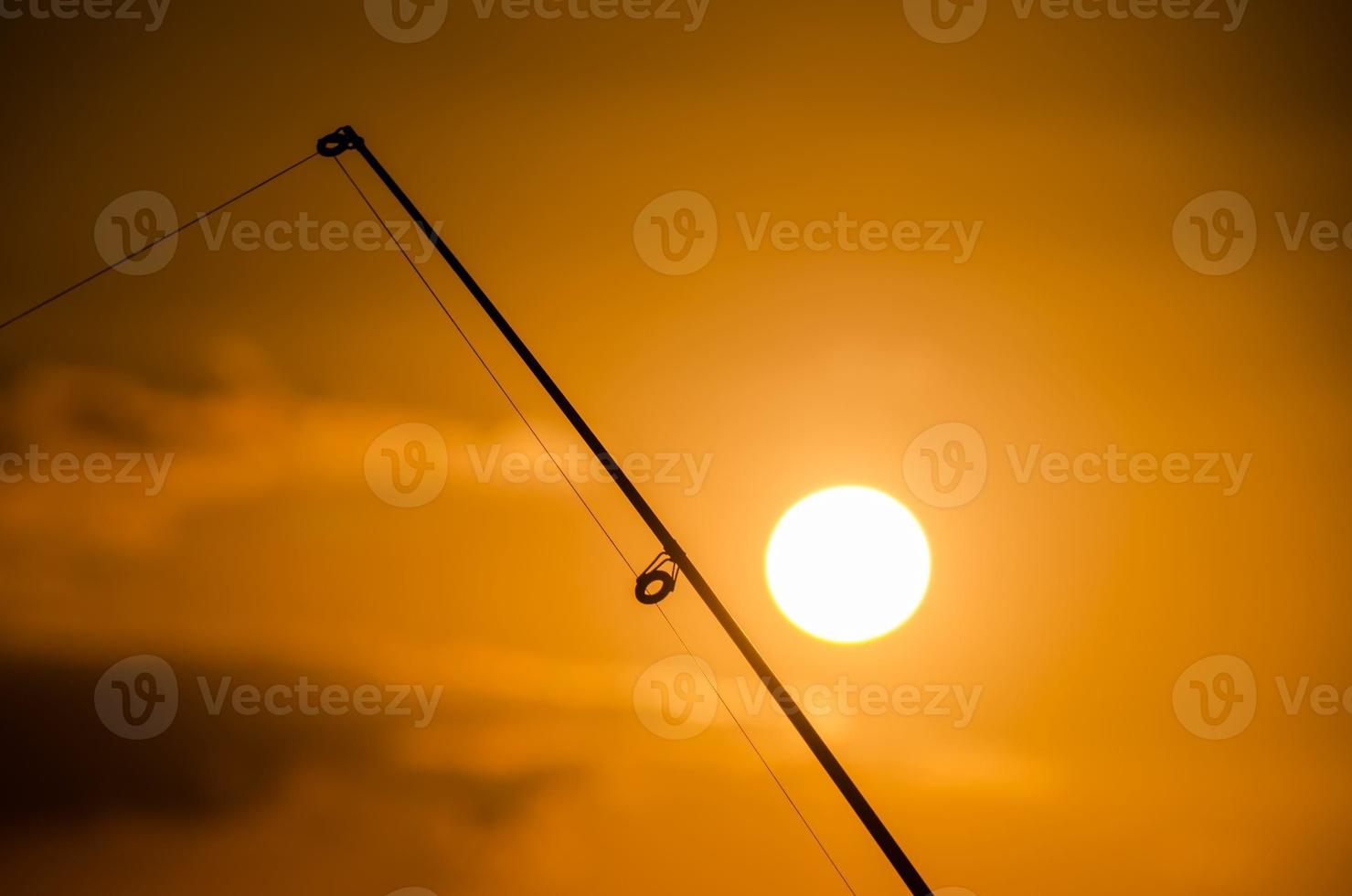 Himmel über dem Sonnenuntergang foto