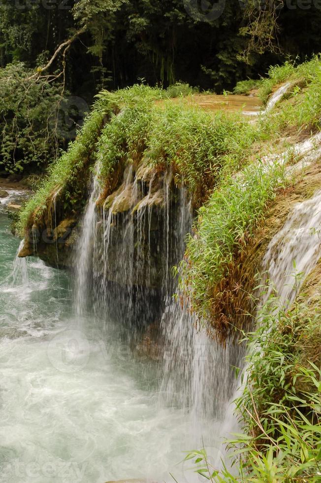 kleiner Wasserfall foto