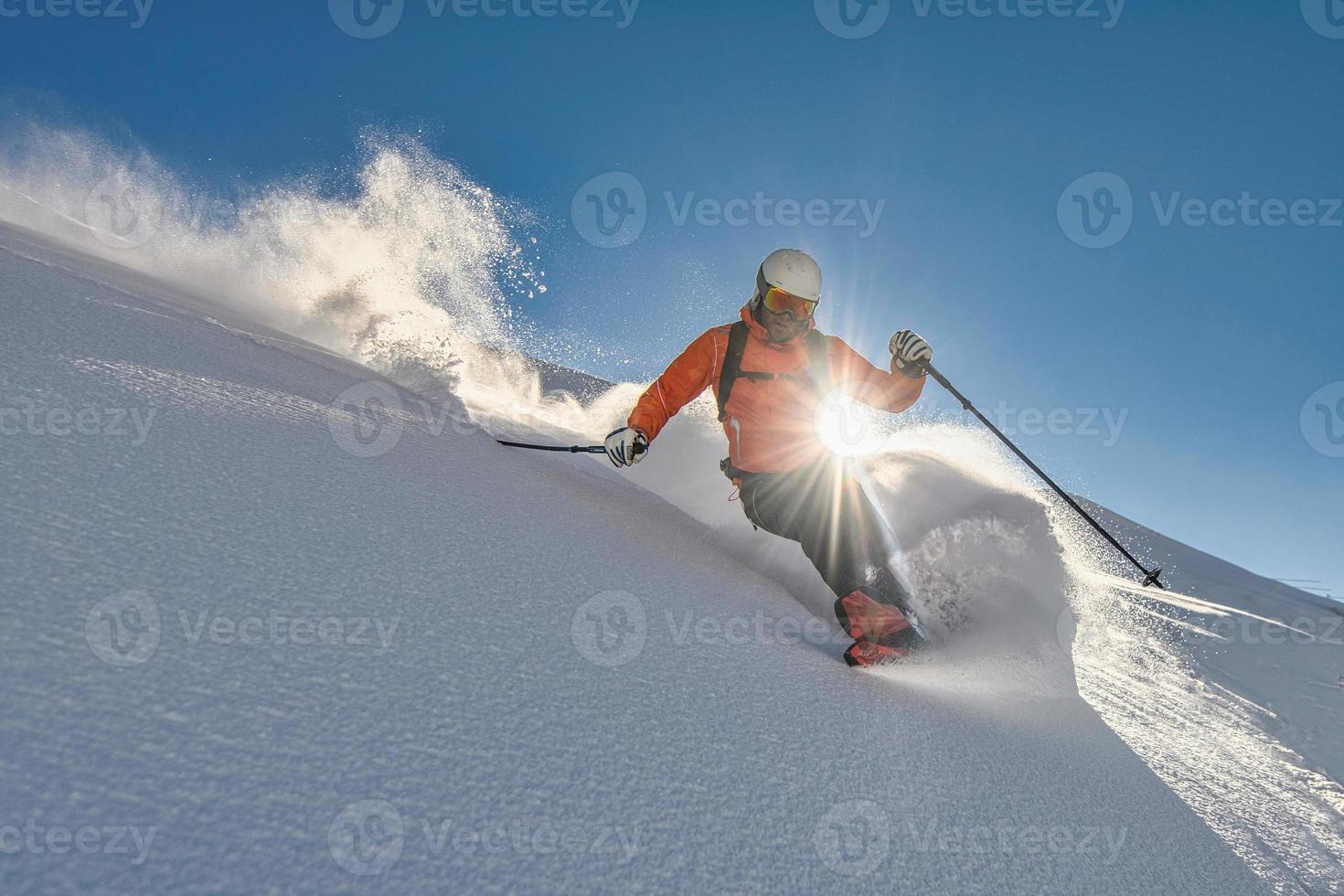 Freeride an einem sonnigen Tag foto