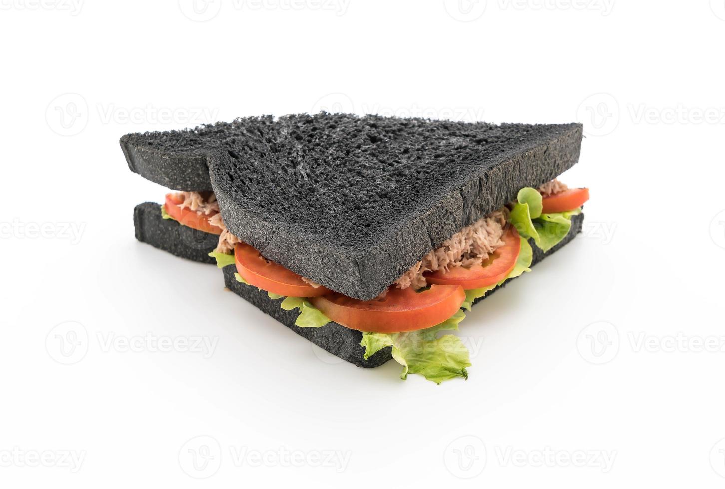 Thunfisch-Holzkohle-Sandwich foto