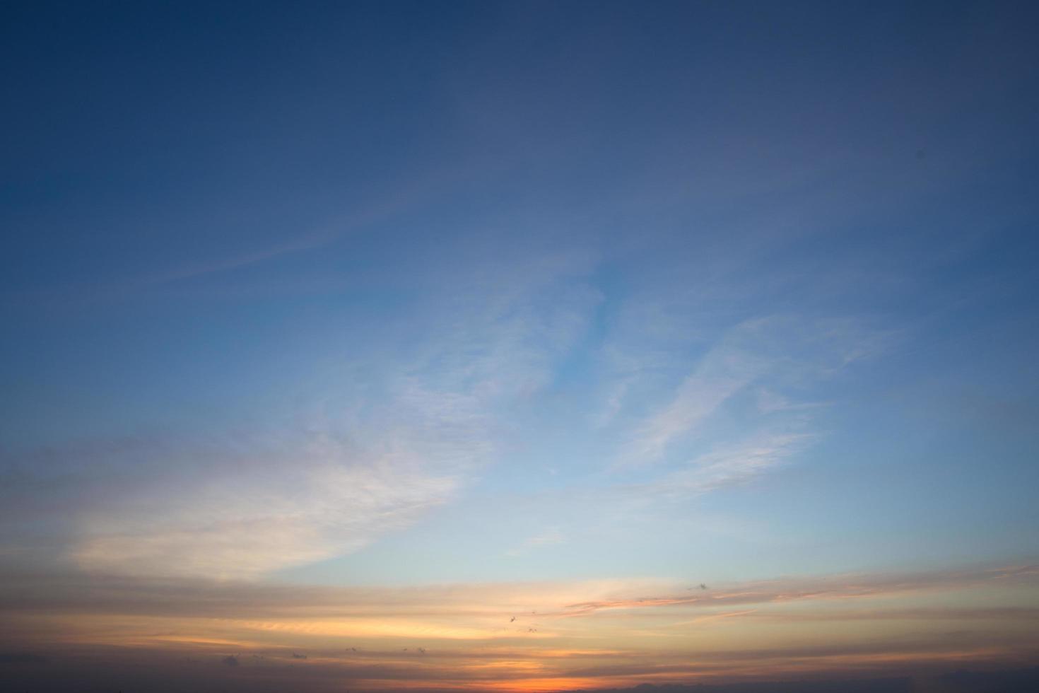 Himmel bei Sonnenuntergang foto