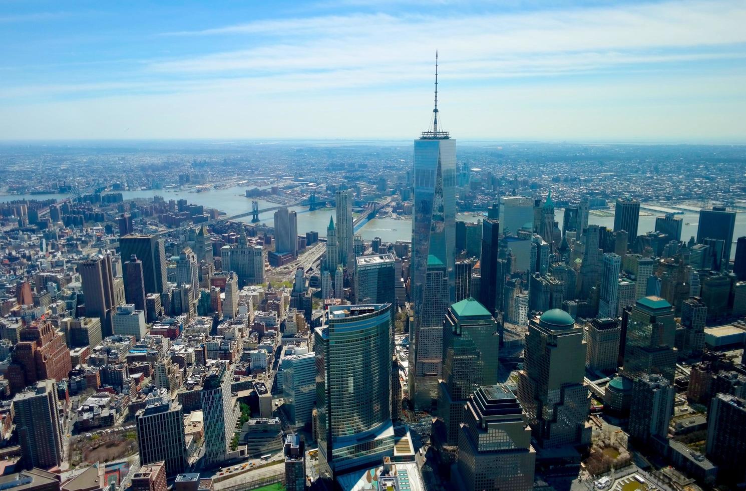 New York City, NY, 2020 - Luftaufnahme der Skyline von New York foto