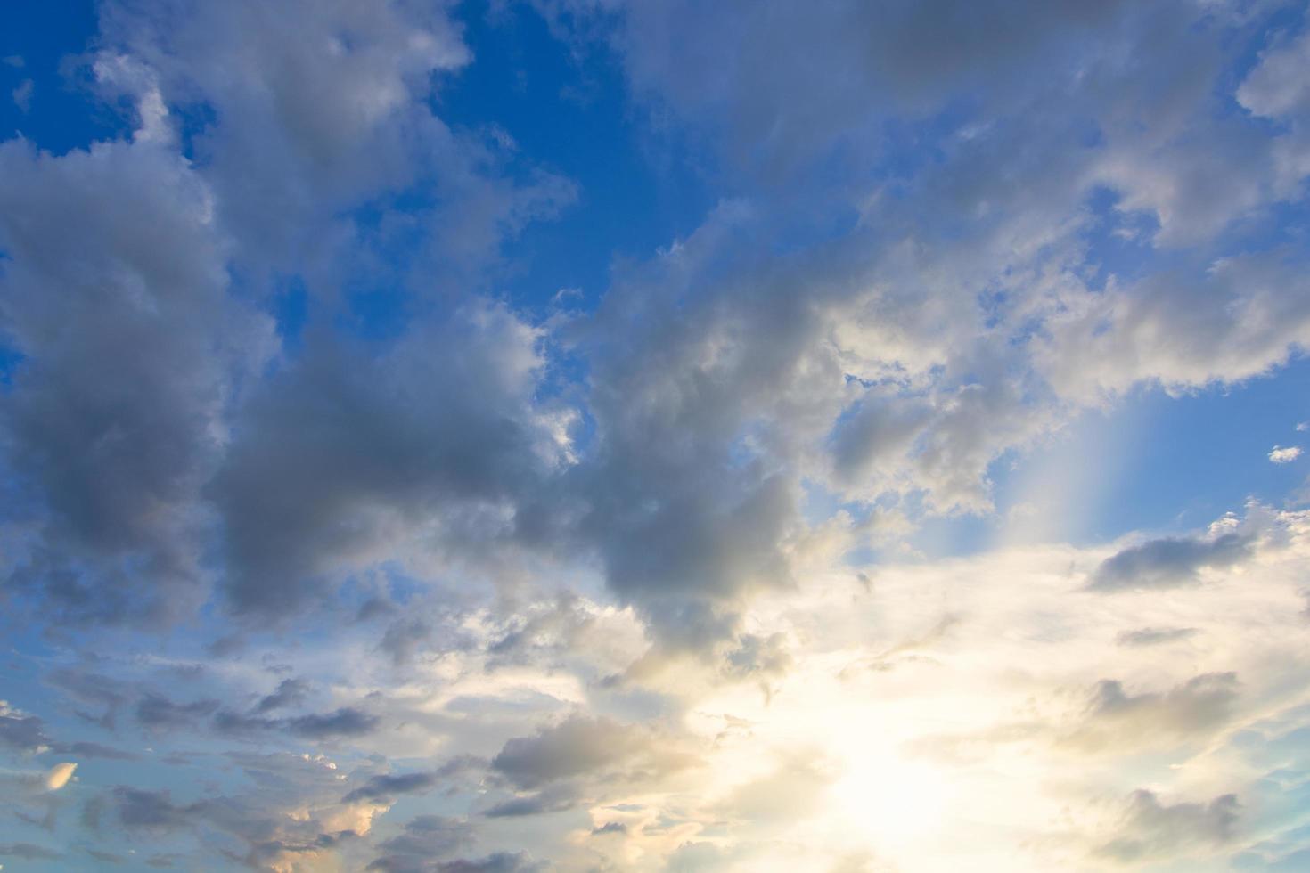 Wolken im Himmel foto