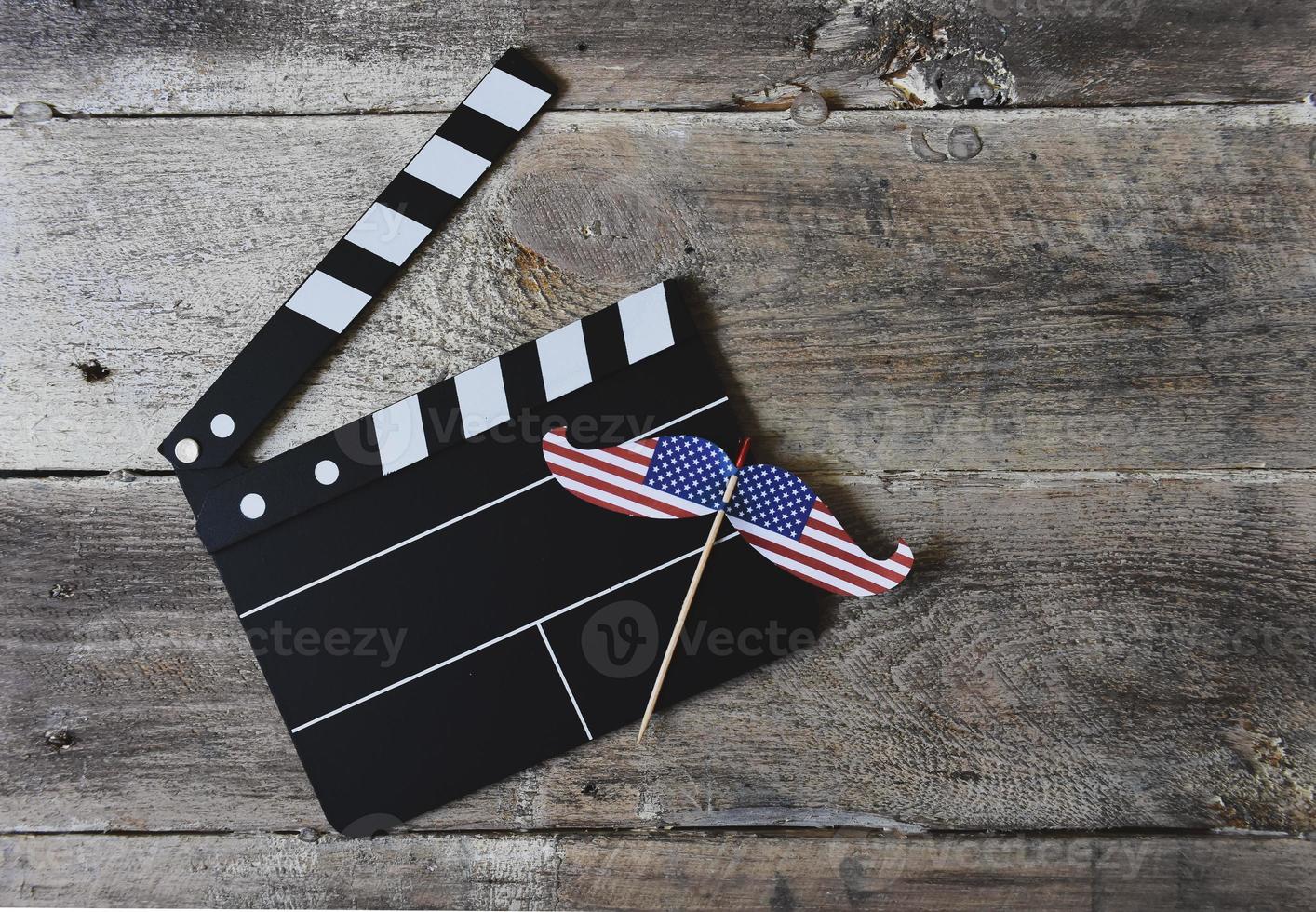 Amerikanische Flagge auf Holzuntergrund foto