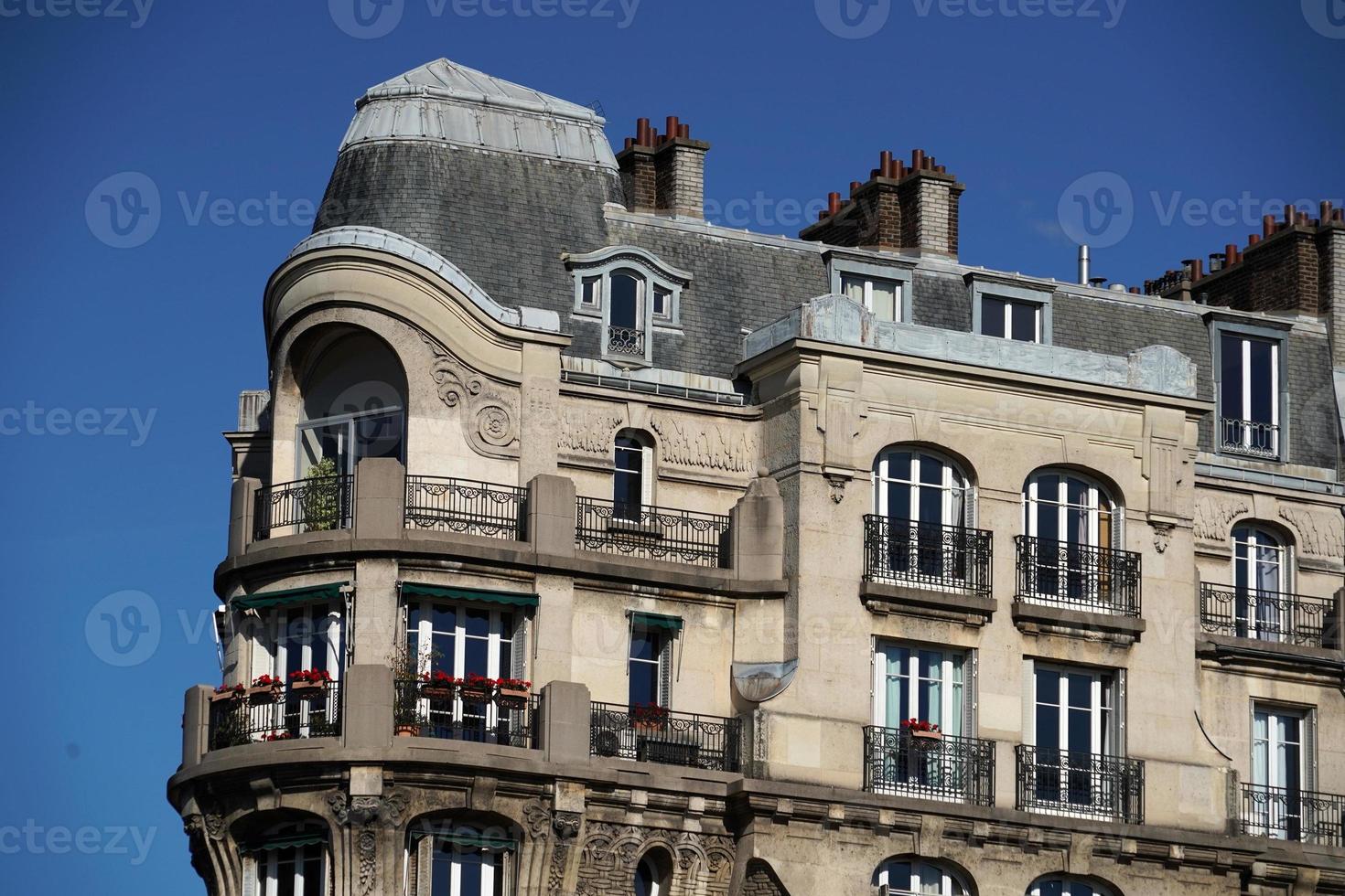 paris dächer schornstein und gebäude cityview foto