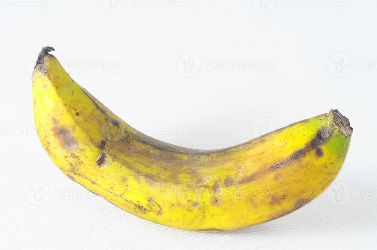 Banane auf weißem Hintergrund foto