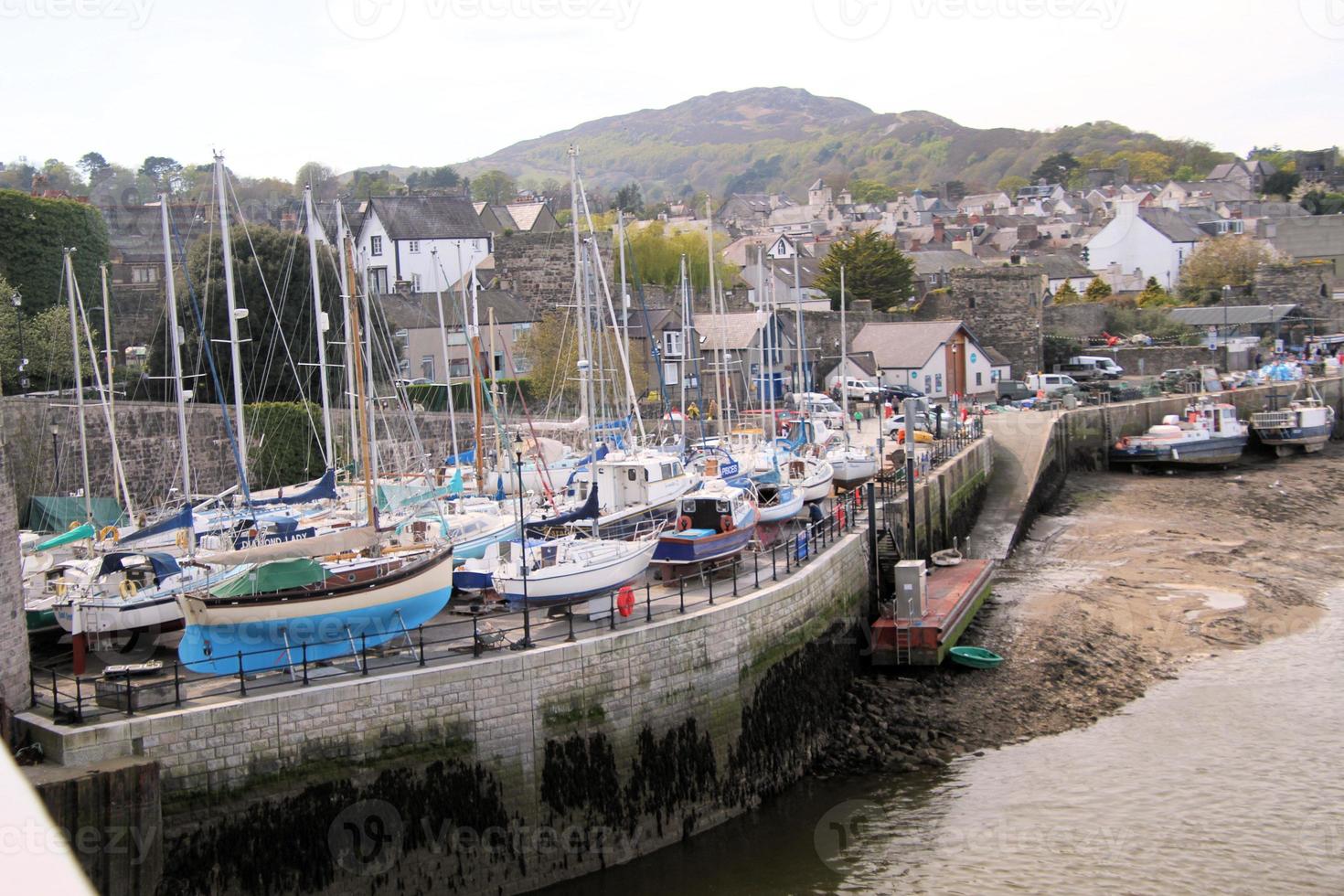 ein blick auf den hafen von conwy foto