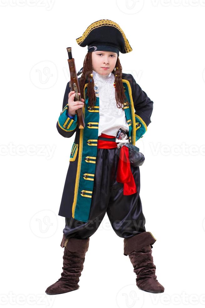 Junge posiert im Piratenkostüm foto