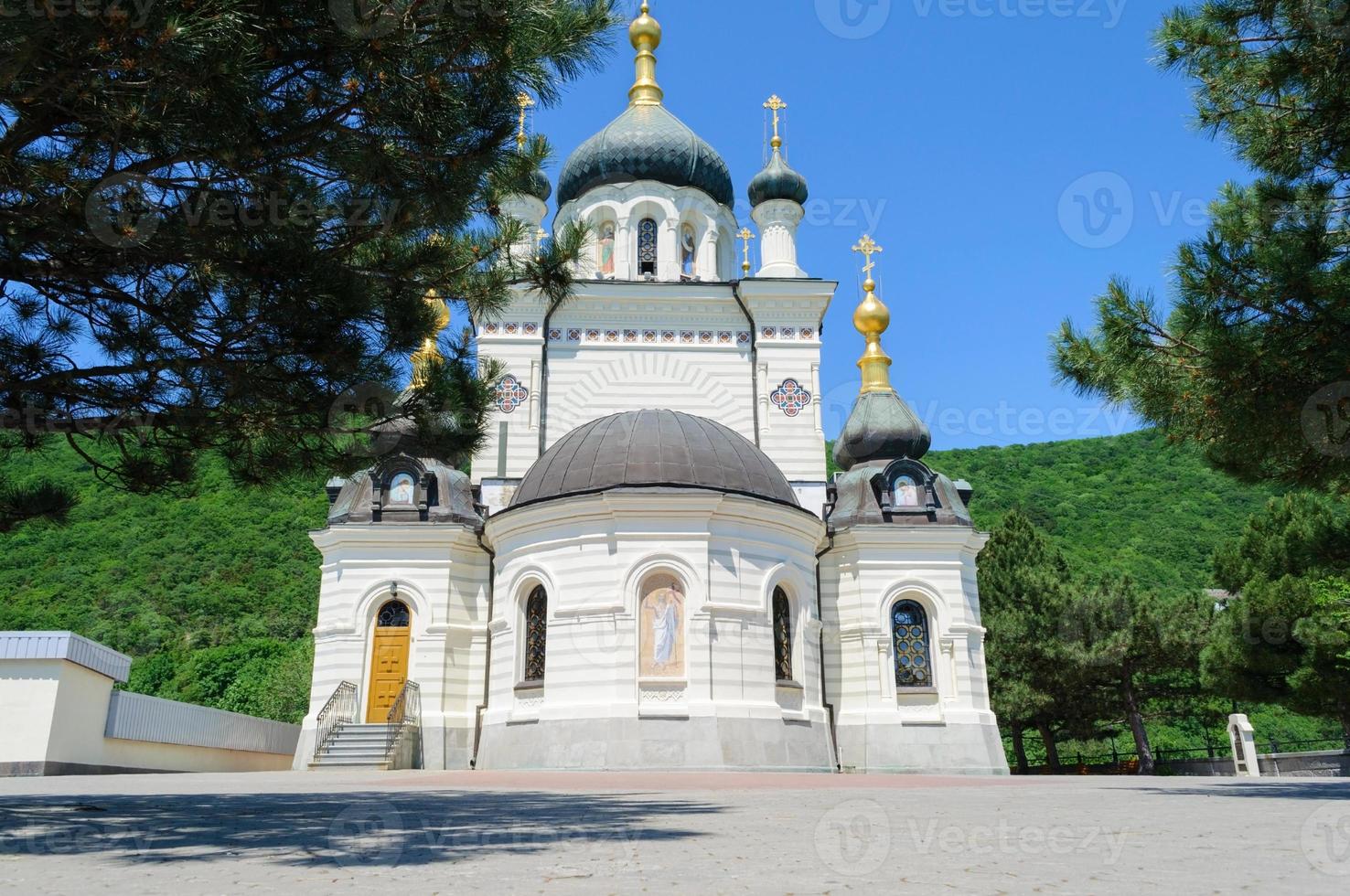 Foros-Kirche auf der Krim, Ukraine an einem Sommertag foto