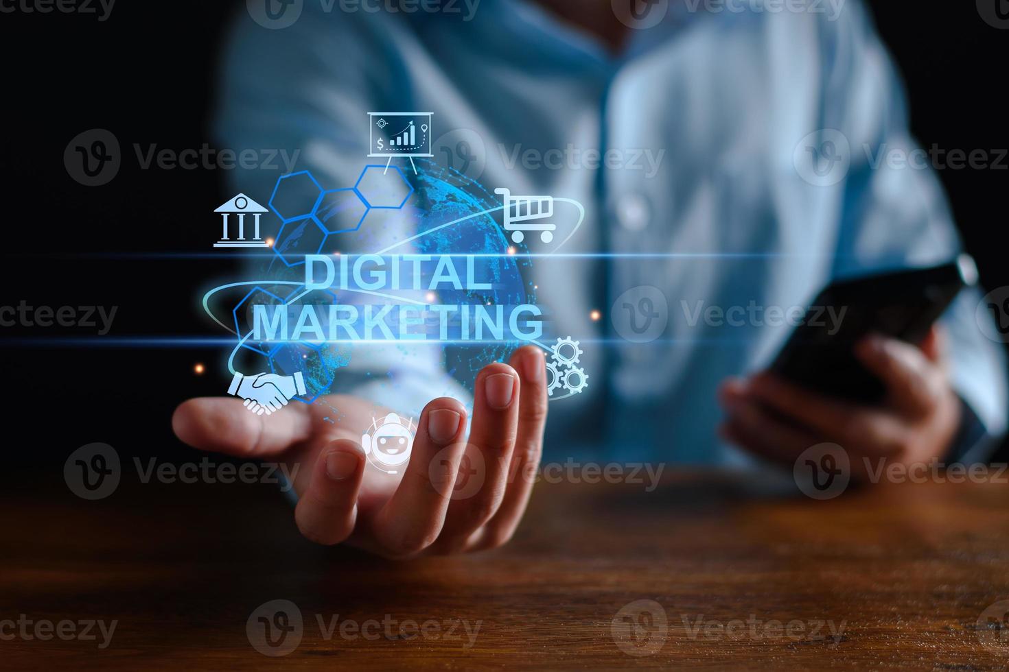 digitales Marketing Internet-Werbung und Verkaufssteigerung Business-Technologie-Konzept. Geschäftsmann greift auf Online-Marketing, E-Business, E-Commerce, Online-Geschäft, globales Online-Marketing-Netzwerk zu. foto